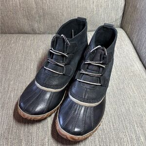 Sorel Women's Black Winter Boots